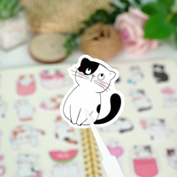 Lot de 50 stickers muraux imperméables à l'eau avec chat mignon, autocollants gonflés avec logo personnalisé pour étiquettes d'impression d'emballages d'enfants