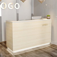 Table de comptoir de réception moderne de taille personnalisée avec logo petite pierre artificielle en bois pour immeubles de bureaux hôtels écoles salons de manucure