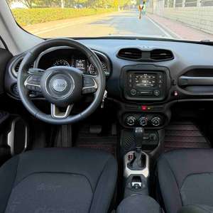 Voiture d'occasion GAC FCA JEEP RENEGADE 2017 180T Automatique Haute performance SUV compact Conduite à gauche 7 vitesses Tout-terrain Véhicules à essence - Product Image 4