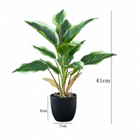 Pot de fleurs en plastique pour décoration intérieure, plantes artificielles Pothos, plantes vertes Peace Lily, décoration de table et de sol, fausses plantes vertes