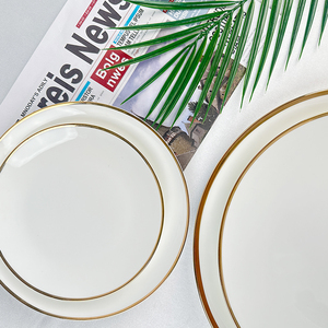 Assiettes en céramique minimalistes de haute qualité avec bordure dorée pour restaurants, service de table en porcelaine fine royale - Product Image 6