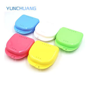 Hoogwaardige Plastic Handmatige Opbergdoos Voor Tandheelkundige Houder Orthodontische Apparaat Multifunctionele Mondhygiëne Reiniging - Product Image 2