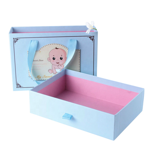 <span class=keywords><strong>Caja</strong></span> <span class=keywords><strong>de</strong></span> cartón personalizada <span class=keywords><strong>de</strong></span> alta gama <span class=keywords><strong>para</strong></span> ropa <span class=keywords><strong>de</strong></span> recién <span class=keywords><strong>nacido</strong></span>, embalaje <span class=keywords><strong>de</strong></span> juguete portátil con drwer deslizante, venta al por mayor - Product Image 3