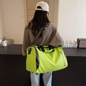 Nouveau sac de voyage grande capacité, sac de sport à main avec compartiment à chaussures et séparation sec-humide pour les courts séjours - Product Image 4