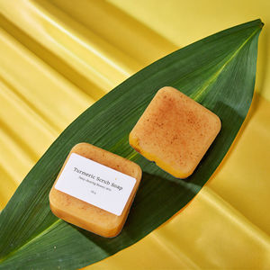 Jabón Sólido Artesanal 100% Natural Anti-Acné a Base de Hierbas para Cara y Cuerpo con Cúrcuma y Ácido Kójico Aclarante - Product Image 3