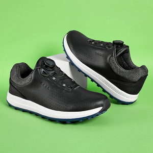 shoes with self tightening laces