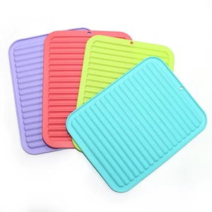 Tapete de Silicona Personalizado para Secar Platos, Antideslizante y Resistente al Calor, Salvamanteles de Silicona para Cocina - Product Image 4