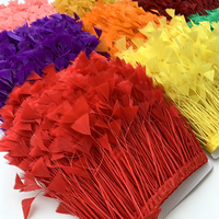Spezielle Feder-Tischblumen für Hochzeiten, Blumenbeete, Hintergrundwände, Bühnen, Blumenständer und Bogendekoration