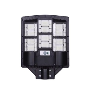 Éclairage solaire de parking de SUOLUN Ip65 imperméable extérieur 400w 500w 800w 1000w intégré tout en un a mené le réverbère solaire