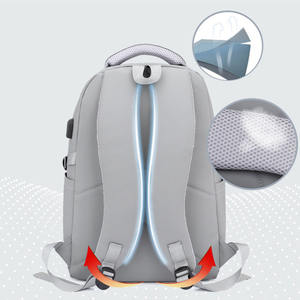 Mochila para Portátil USB Impermeable de Gran Capacidad, Personalizable con Logotipo, Informal, Deportiva, de Viaje, para Negocios, Fabricada en Oxford Mate - Product Image 4