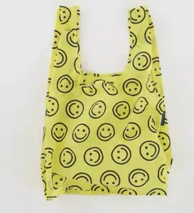 Reciclagem Eco-friendly Grande Supermercado Mercearia Reutilizável Dobrável Poliéster Rpet Shopping Bag Com Bolsa