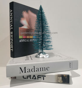 Árbol de Navidad Decorativo de Plástico Azul de 9 Pulgadas Personalizado de G&L con Tamaño Personalizable para Navidad y Acción de Gracias - Product Image 5