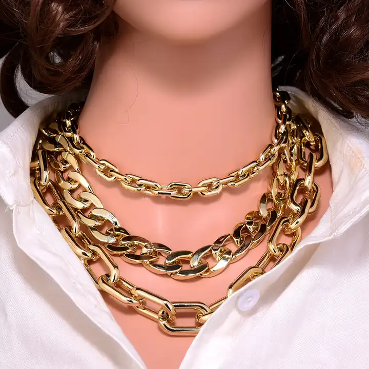 Statement Necklaces | Chunky & Gold Statement Necklaces | New Look