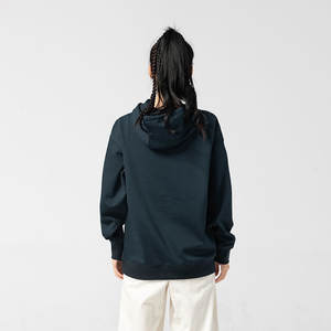 Sweat à capuche personnalisé pour femmes noires, vêtements de sport équestre, haut à manches longues à séchage rapide avec poche, sweats à capuche pour cavaliers pour femmes - Product Image 4