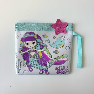 ชุดงานฝีมือกระเป๋าเงินแฟชั่นสีและสไตล์ของฉันสร้างกระเป๋าเงินแฟชั่นของคุณเองพร้อมเครื่องหมายและของขวัญอัญมณีสำหรับนักแฟชั่นตัวน้อย - Product Image 2