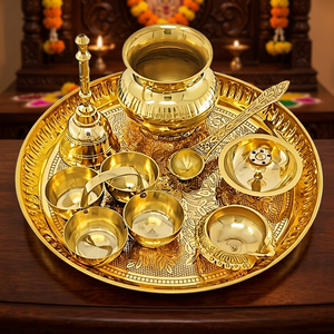 Ensemble de thali en laiton pour Puja avec lampe à huile, Diya, cloche et cuillère pour activités religieuses, design circulaire, matériau durable - Product Image 5
