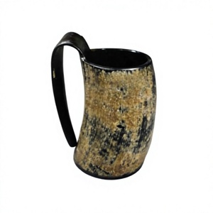 Tasse à corne de Viking réutilisable Tasses décoratives pour la consommation de champagne et de bière Conception durable Tasses à corne de Viking de qualité supérieure naturelles - Product Image 1