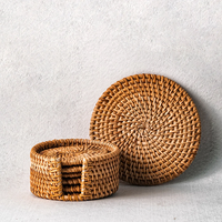 Ensemble de 6 sous-verres ronds stylés faits à la main en osier naturel, tapis et tampons en rotin, design naturel circulaire