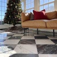 Mármol Blanco Carrara Natural y Mármol Gris Bardiglio, Baldosas para Piso y Pared con Diseño de Tablero de Ajedrez, Acabado Mate Pulido