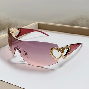 Connected Double Love <span class=keywords><strong>Lunettes</strong></span> de <span class=keywords><strong>soleil</strong></span> sans cadre en métal doré <span class=keywords><strong>Lunettes</strong></span> de style Y2K pour femmes hommes UV400 <span class=keywords><strong>Lunettes</strong></span> de <span class=keywords><strong>soleil</strong></span> sans cadre à la mode - Product Image 5