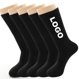 Vente en gros Logo personnalisé Crew Business Couleur unie Noir Blanc Gris Athlétique Chaussettes de sport de course 100% Chaussettes en fibre de bambou pour hommes