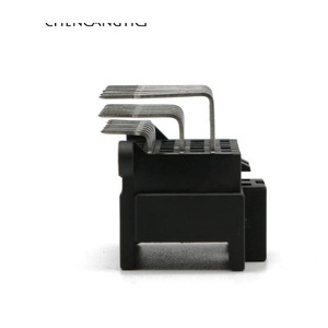 Conectores Automotrices de 18 Posiciones, Conector Macho con Carcasa de Plástico para PCB, DT04-3P-P007, Negro, IP20 - Product Image 2