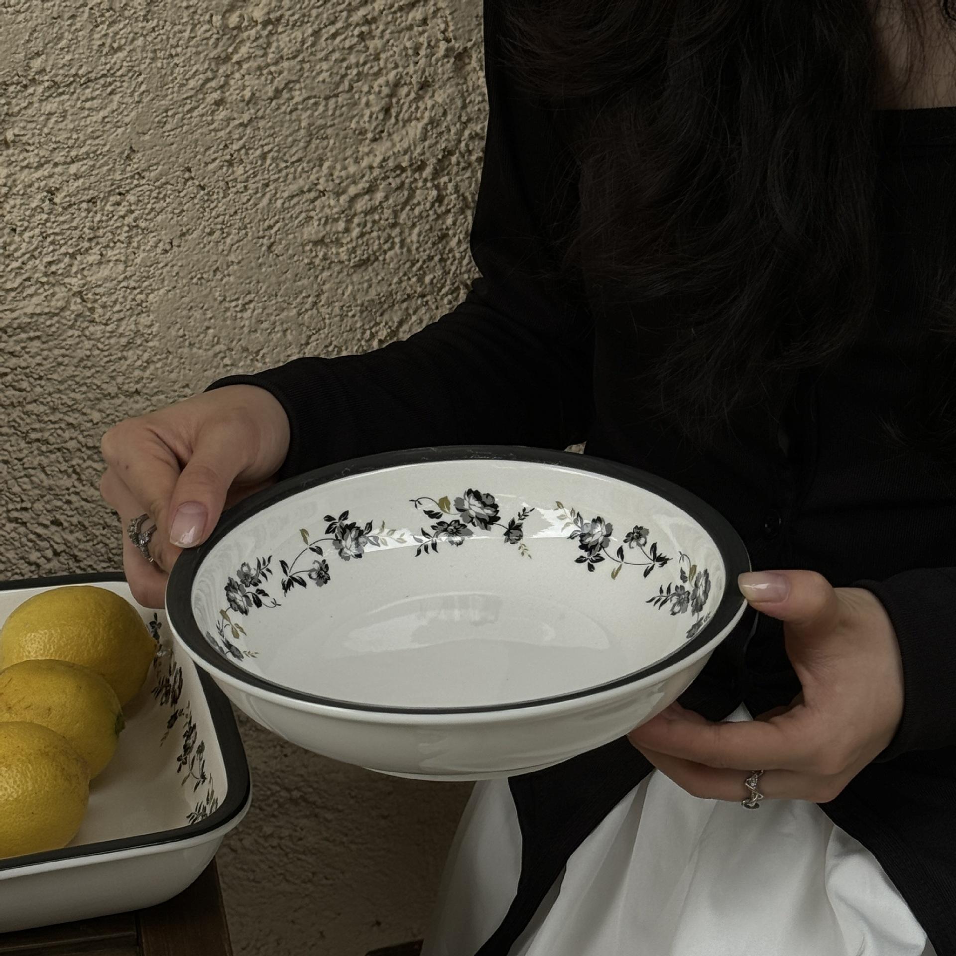 จานซุปขอบดำดอกไม้21*5