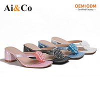 Sandal Selop Wanita Ringan, Bernapas, Anti-Selip, Kasual, Modis, PU, Ujung Persegi, Hiasan Berlian Imitasi, Hak Tebal