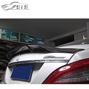 Aileron de coffre W218 adapté pour classe CLS W218 2011-2015 ans Renn style fibre de carbone lèvre de coffre aile arrière pour W218 CLS63 - Product Image 3