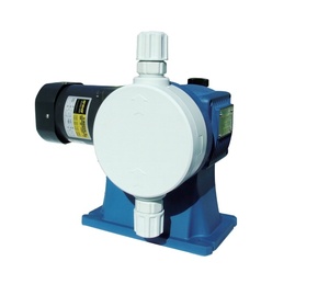 Pompe doseuse chimique à diaphragme mécanique à ressort SEKO, OEM SS316L/PVC, 120 LPH, 5 bars, entièrement à ressort, plongeur MSA - Product Image 1