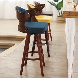 كرسي بار دوار بسيط وعصري من الخشب الصلب مع مسند للظهر - Product Image 6
