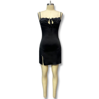 Nouvelle robe camisole sexy en dentelle pour femme avec bretelles, robe fendue sans manches et dos nu, élégante et de haute qualité