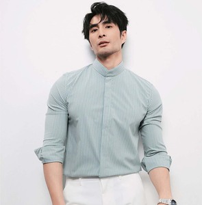 เสื้อเชิ้ตถักคุณภาพสูงสำหรับผู้ชาย ผ้าฝ้ายผสมสแปนเด็กซ์ ทรงปกติ ผิวสัมผัสนุ่ม สวมใส่สบาย แขนยาว - Product Image 1
