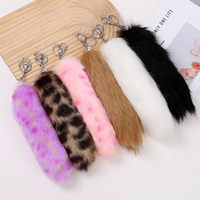 Imitation queue de renard porte-clés coloré fausse fourrure Animal queue breloque sac pendentif moelleux Pom Pom porte-clés