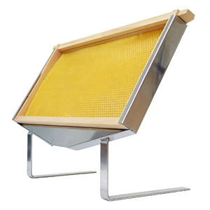 Bandeja Profesional para la Recolección de Miel con Diseño Autodrenante, Material de Acero Inoxidable para Apicultores y Granjas - Product Image 5