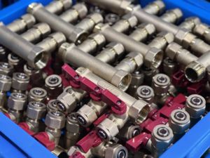 IFAN PEX calefacción por <span class=keywords><strong>suelo</strong></span> <span class=keywords><strong>radiante</strong></span> accesorios de plomería personalizados 2 <span class=keywords><strong>3</strong></span> 4 5 vías piezas radiantes colector de latón - Product Image 2