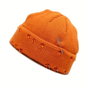 Gorro de Invierno Unisex Versátil, Gorro de Punto Moderno de Color Sólido, Gorro Simple sin Borde, 100% Acrílico, para Negocios y Viajes - Product Image 4