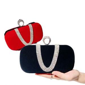 Bolso de mano elegante personalizado para vestido de noche, adornado con diamantes de imitación y cristales, estilo clásico informal. - Product Image 2
