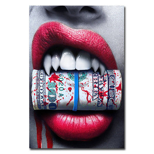 Stampe su Tela di Labbra Rosse Sanguinanti Sexy, Dipinti con Dollari, Proiettili e Denaro, Quadri Decorativi da Parete - Product Image 1