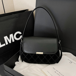 Sac messager pour femme en PU de haute qualité. La doublure intérieure est en polyester. Il convient à un usage quotidien.2217 - Product Image 3