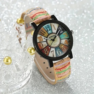 Reloj de Cuarzo Creativo para Mujer, Esfera Colorida, Correa de Corcho, Estilo Vintage, Casual y Moderno - Product Image 5