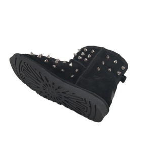 <span class=keywords><strong>Stivali</strong></span> di alta qualità <span class=keywords><strong>da</strong></span> donna Casual anti-macchia nero e marrone inverno <span class=keywords><strong>da</strong></span> uomo <span class=keywords><strong>stivali</strong></span> <span class=keywords><strong>da</strong></span> <span class=keywords><strong>neve</strong></span> Punk con borchie per adulti scarpe invernali peluche - Product Image 5