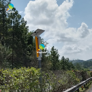 Luz de advertencia <span class=keywords><strong>solar</strong></span> inalámbrica GPS sincronizada antiniebla de alta velocidad con intermitencia para contorno de tráfico y protección IP66 - Product Image 4