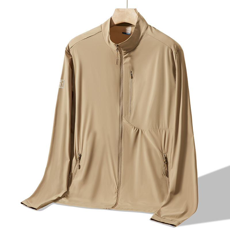 สีน้ำตาลต้นสน