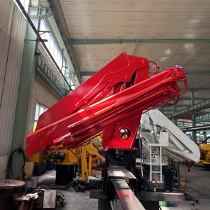 Gru su Camion da 25 Tonnellate di Alta Qualità a Prezzo di Fabbrica con Controllo Remoto Radio e Stabilizzatori Idraulici, Macchina Gru da <span class=keywords><strong>30</strong></span> Tonnellate - Product Image 3