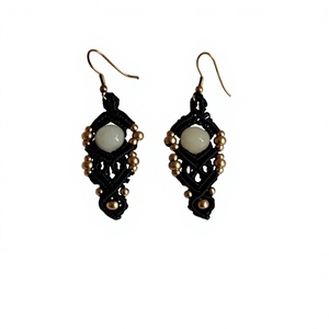 Pendientes colgantes de macramé geométrico con piedra de jade, chapados en bronce antiguo, joyería de estilo bohemio para mujer - Product Image 1
