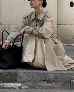 Trench-coat pour <span class=keywords><strong>femme</strong></span> à col péniche multi-boutons et grandes poches, de <span class=keywords><strong>grande</strong></span> <span class=keywords><strong>taille</strong></span>, de couleur unie, rétro, à la mode personnalisée - Product Image 4