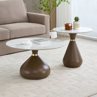 Table basse de luxe en fer forgé avec plateau en carreaux de porcelaine, design minimaliste, modèle D830 – Pièce créative pour espaces de réception en locations.