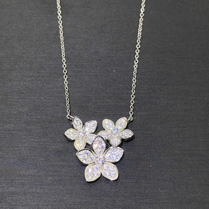 Collana con Fiori per Donne - Product Image 6