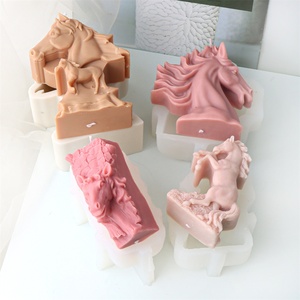 Molde de Silicona para Velas con Diseño de Caballo Saltando, Molde de Resina para Jabón con Diseño de Madre e <span class=keywords><strong>Hijo</strong></span> Caballero, Esculturas Decorativas para el Hogar y Manualidades - Product Image 2